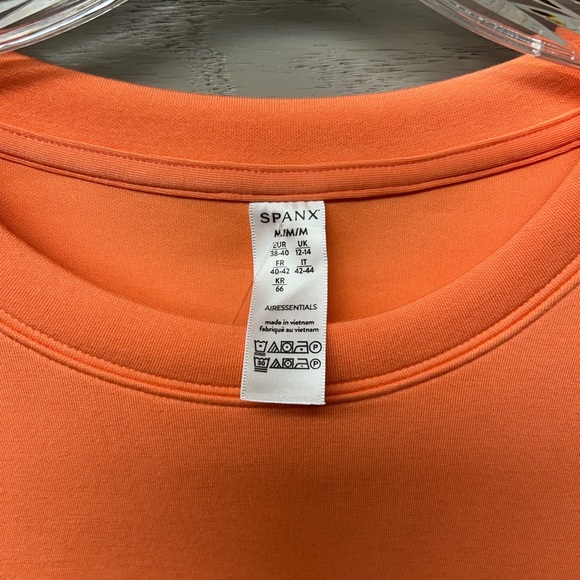SPANX Vibrant Coral Crew Neck Top - Picture 5 of 6